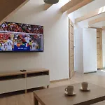 Arinea Poddasze Apartment *