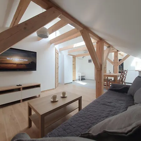 Arinea Poddasze アパート *