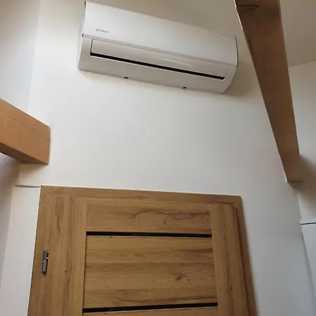 Arinea Poddasze アパート ウェバ