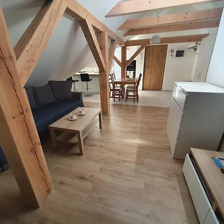 Arinea Poddasze アパート *