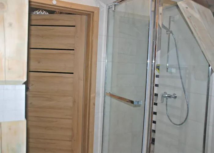 Arinea Poddasze 公寓 莱鲍