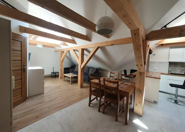 Arinea Poddasze * 莱鲍