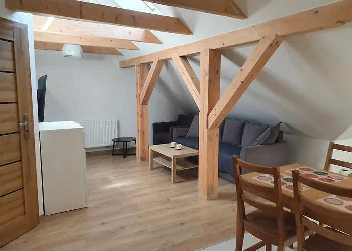 Arinea Poddasze 莱鲍