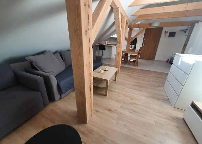 Arinea Poddasze 公寓