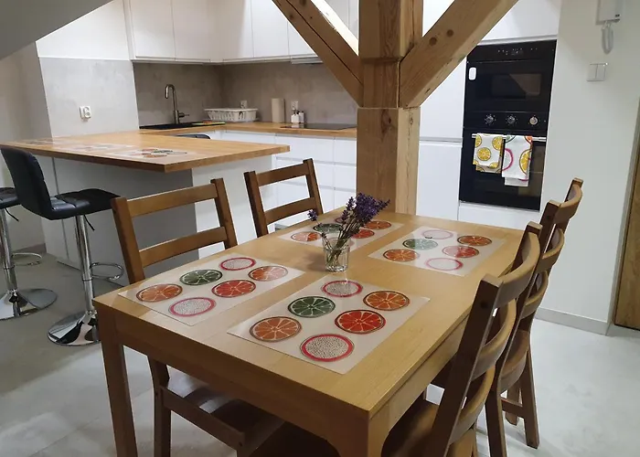 Arinea Poddasze 公寓